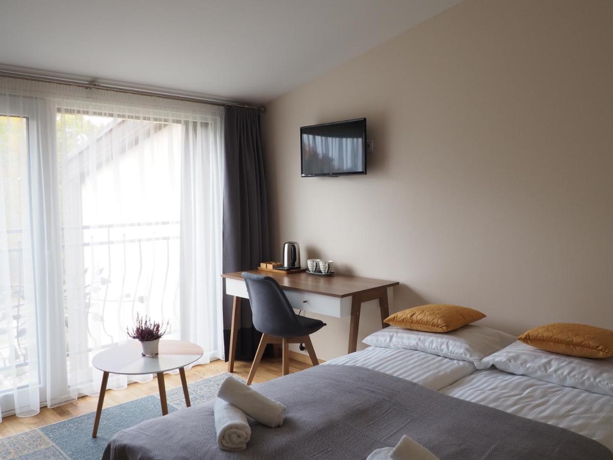 Sveciu Namai Zara Hotel Tytuvenai Exterior foto